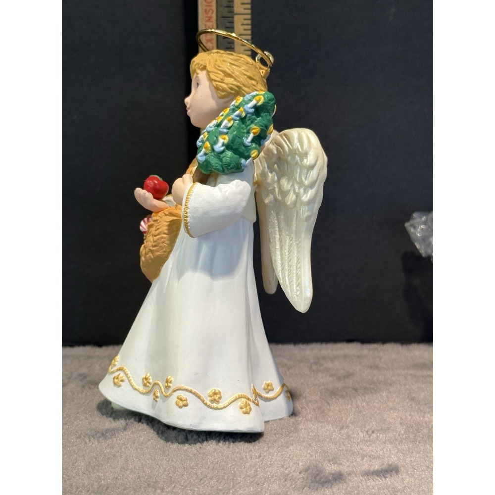 1996 Hallmark Angel Keepsake Christmas Ornament Christkindl Visitors‎ Collection - Picture 10 of 12